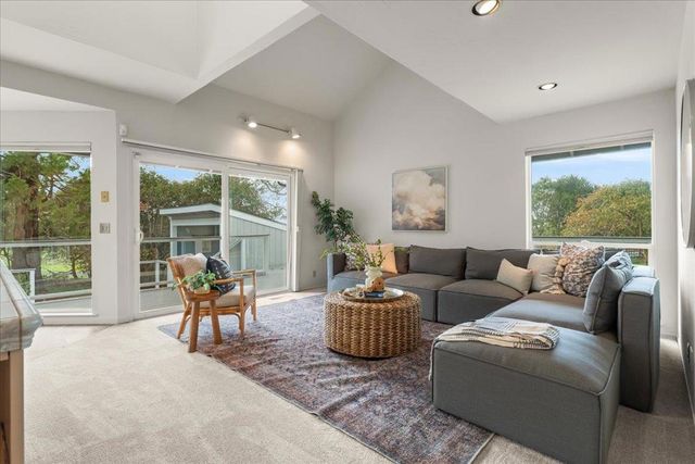 21 Crest Lane, La Selva Beach, CA 95076