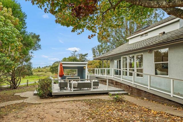 21 Crest Lane, La Selva Beach, CA 95076