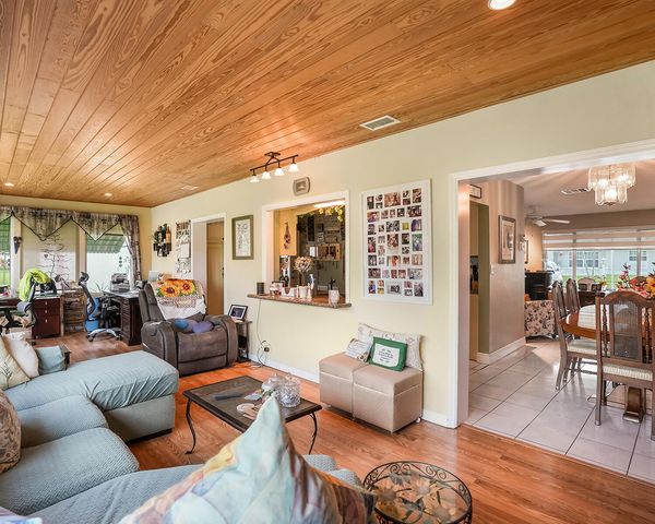 4701 NW 47th Terrace, Tamarac, FL 33319