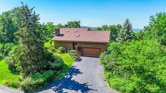 4 Bellview Drive, Valley Cottage, NY 10989