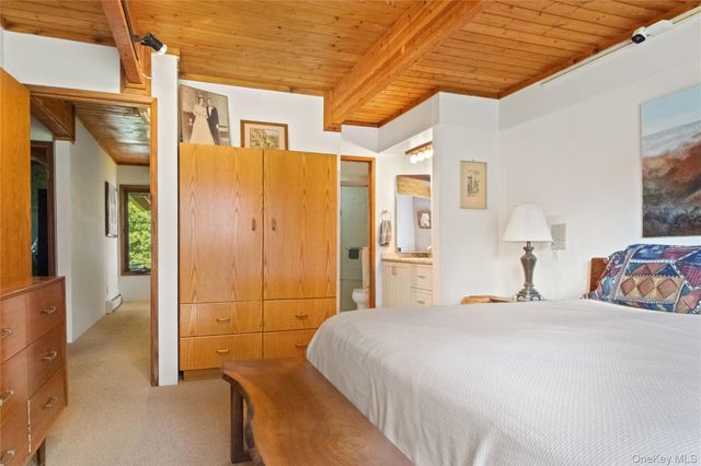 4 Bellview Drive, Valley Cottage, NY 10989