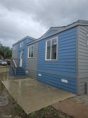 501 S mistletoe 17, San Jacinto, CA 92582