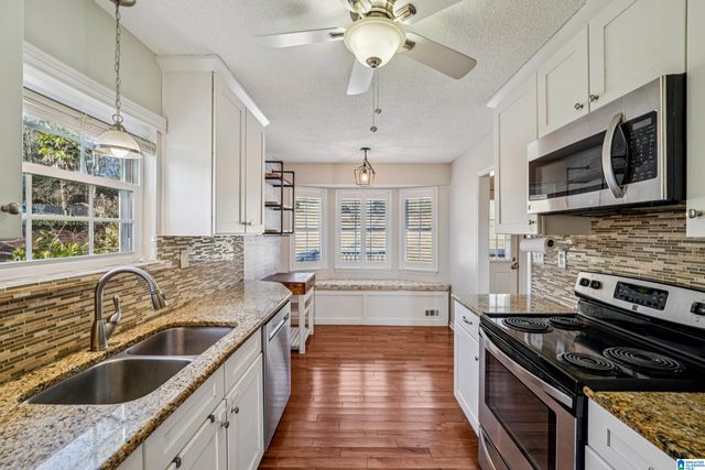 200 BUTTERNUT LANE, Trussville, AL 35173