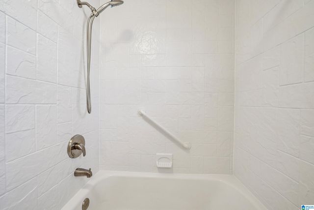 200 BUTTERNUT LANE, Trussville, AL 35173