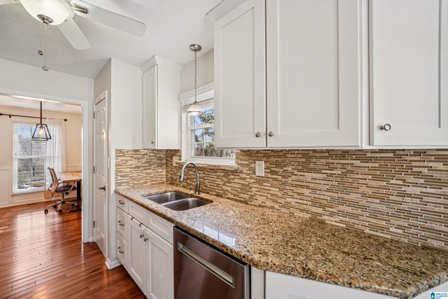 200 BUTTERNUT LANE, Trussville, AL 35173