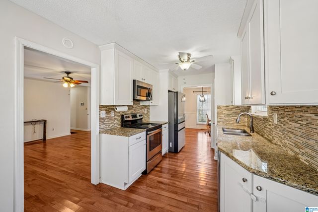 200 BUTTERNUT LANE, Trussville, AL 35173