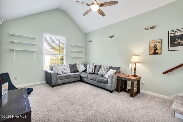 121 Colquitt Drive, Wilmington, NC 28412