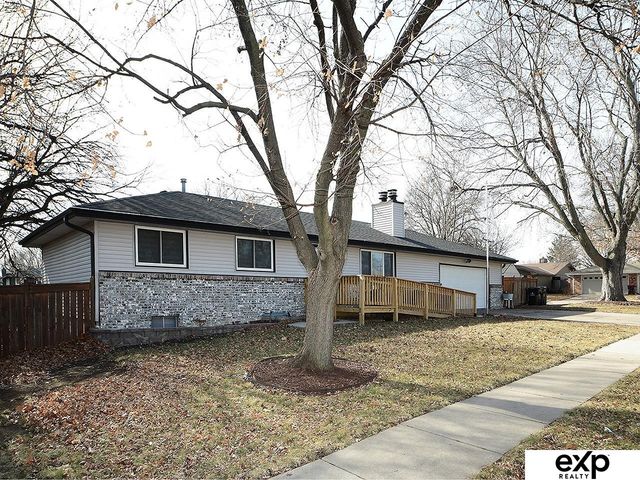 1741 W Sewell Street, Lincoln, NE 68522