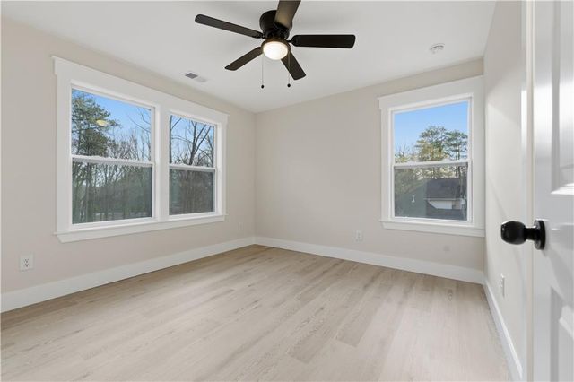 320 Hunnicutt SE Road, Mableton, GA 30126