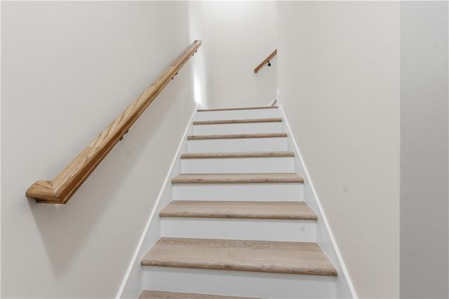 320 Hunnicutt SE Road, Mableton, GA 30126