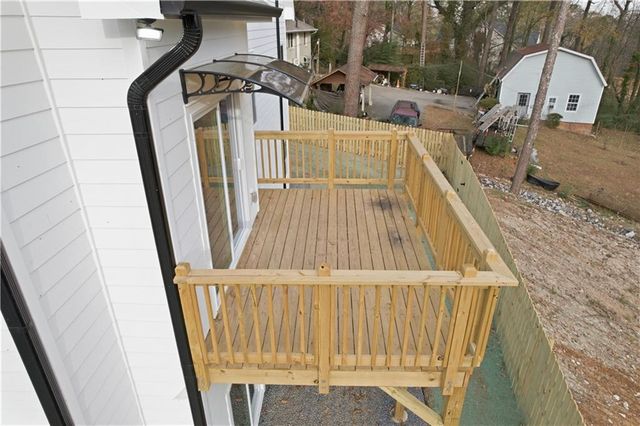 320 Hunnicutt SE Road, Mableton, GA 30126