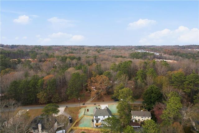 320 Hunnicutt SE Road, Mableton, GA 30126