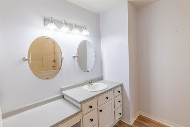 24260 Beacon Hill Terrace, Mattawan, MI 49071