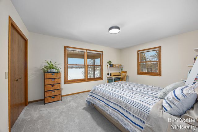 6703 Golfside Court, Saranac, MI 48881