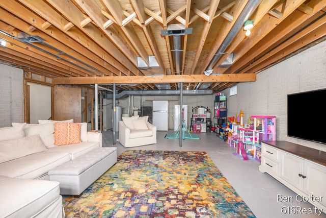 6703 Golfside Court, Saranac, MI 48881