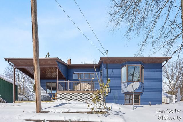 6703 Golfside Court, Saranac, MI 48881