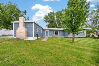 218 16 St N Street, Chariton, IA 50049