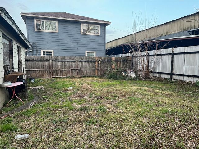 8016 Munn Street, Houston, TX 77029