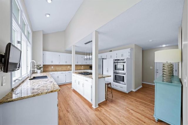 8604 W 153 Street, Overland Park, KS 66223