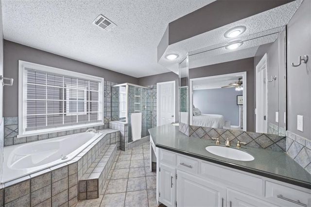 8604 W 153 Street, Overland Park, KS 66223