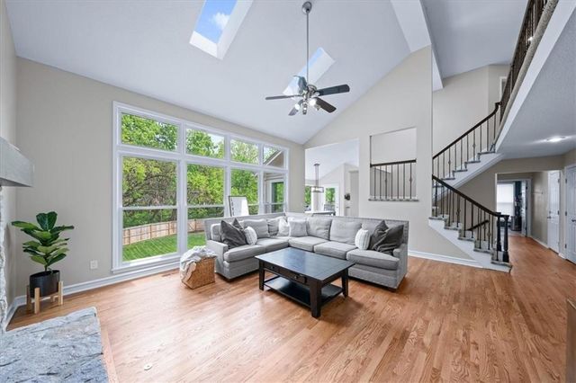 8604 W 153 Street, Overland Park, KS 66223