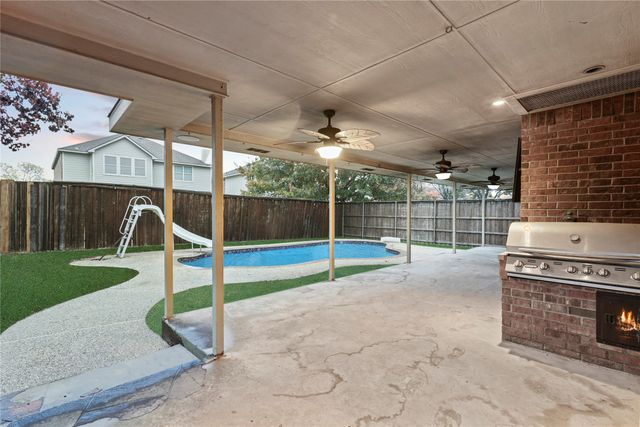 7201 Chambers Creek Lane, Arlington, TX 76002