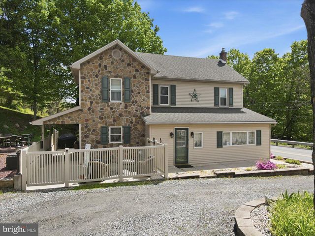 4880 LITTLE GAP RD, Kunkletown, PA 18058