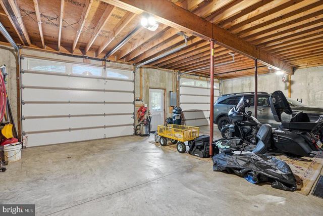 4880 LITTLE GAP RD, Kunkletown, PA 18058