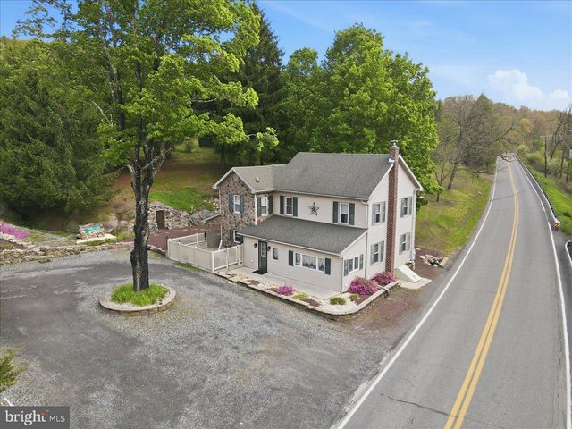 4880 LITTLE GAP RD, Kunkletown, PA 18058