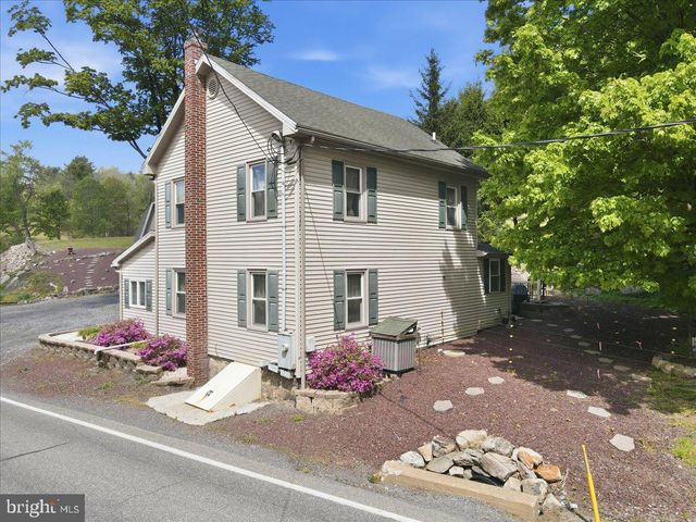 4880 LITTLE GAP RD, Kunkletown, PA 18058