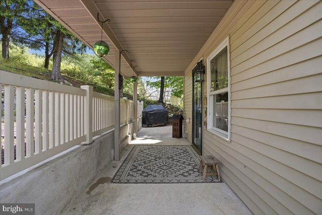 4880 LITTLE GAP RD, Kunkletown, PA 18058
