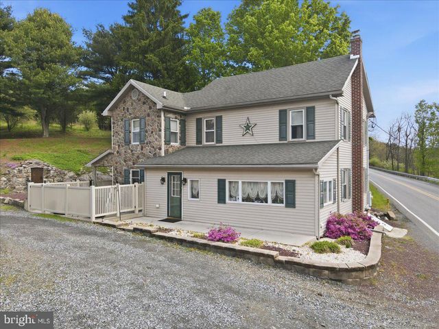 4880 LITTLE GAP RD, Kunkletown, PA 18058