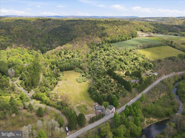 4880 LITTLE GAP RD, Kunkletown, PA 18058