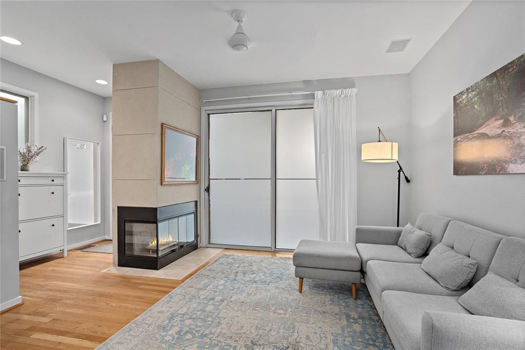 1590 Tallulah Street, Atlanta, GA 30318