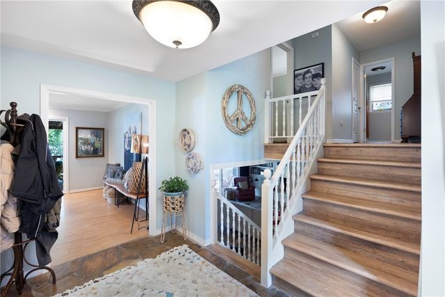 214 N Shore Drive, Russellville, AR 72802