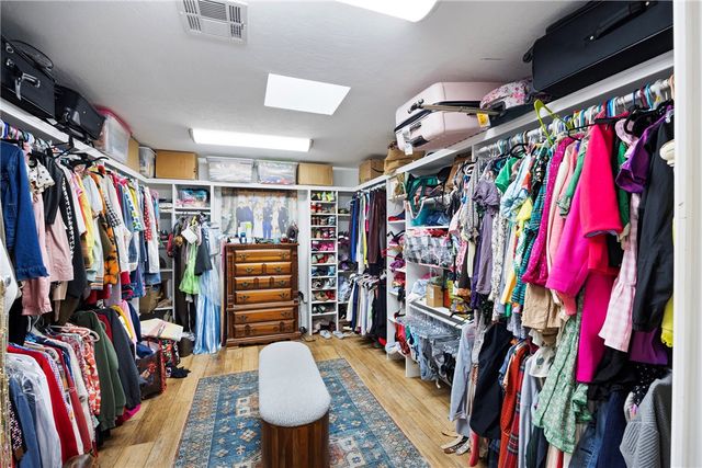 214 N Shore Drive, Russellville, AR 72802