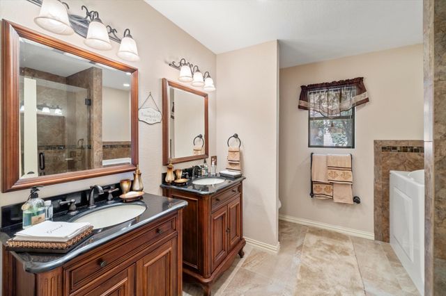 169 Deer Island Road, Mabank, TX 75156