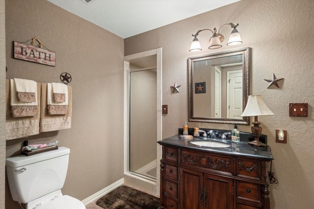 169 Deer Island Road, Mabank, TX 75156