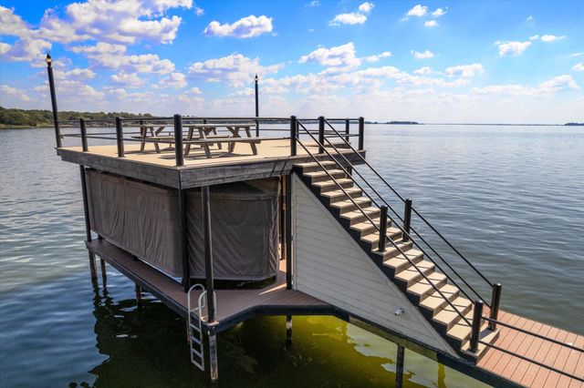 169 Deer Island Road, Mabank, TX 75156