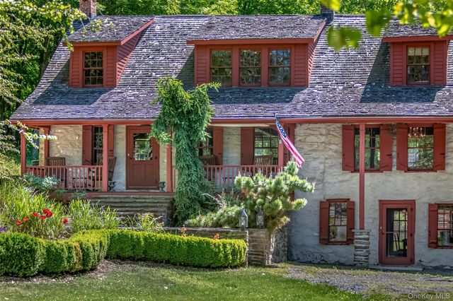 1282 Old Post Road, Ulster Park, NY 12487