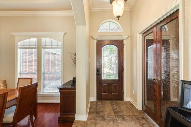 101 Mallard Dr, Clute, TX 77531