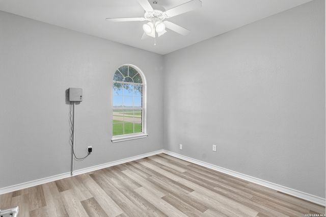 1031 Fm 20, Seguin, TX 78155