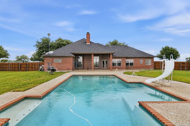 1031 Fm 20, Seguin, TX 78155