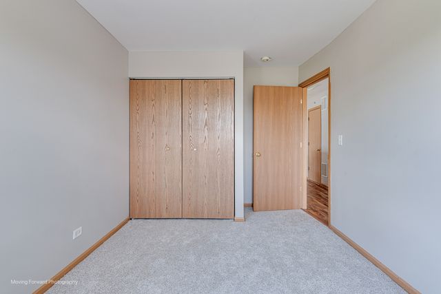 6324 Pond View Drive, Matteson, IL 60443