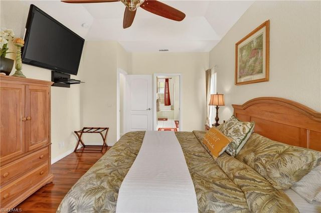 1954 Terrazzo LN, Naples, FL 34104