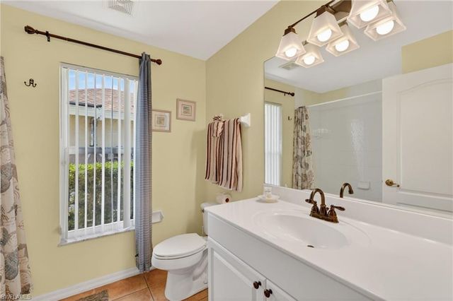 1954 Terrazzo LN, Naples, FL 34104