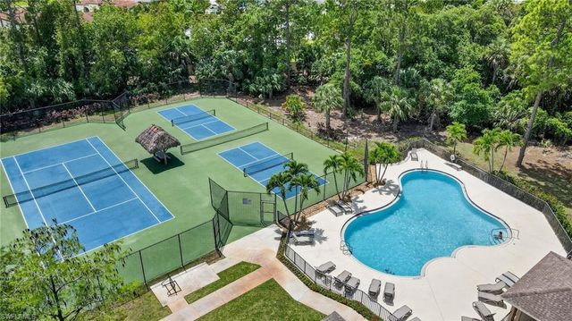1954 Terrazzo LN, Naples, FL 34104