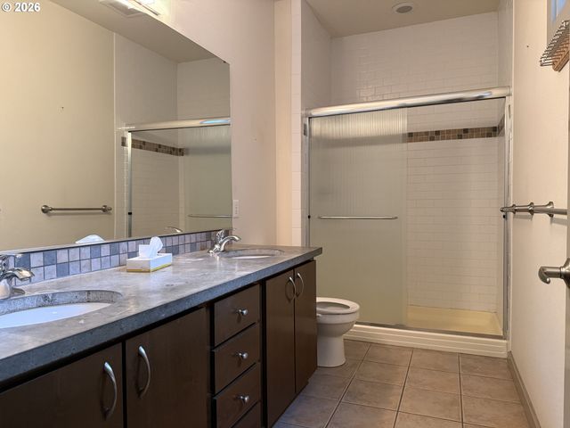 3114 Sw DOLPH Ct, Portland, OR 97219