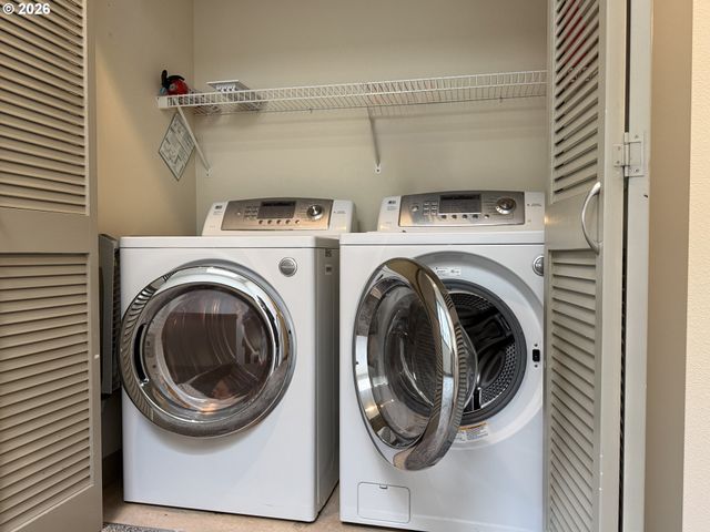 3114 Sw DOLPH Ct, Portland, OR 97219