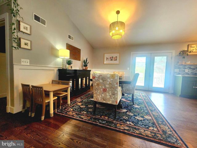 44 VERNON DRIVE, Chambersburg, PA 17202